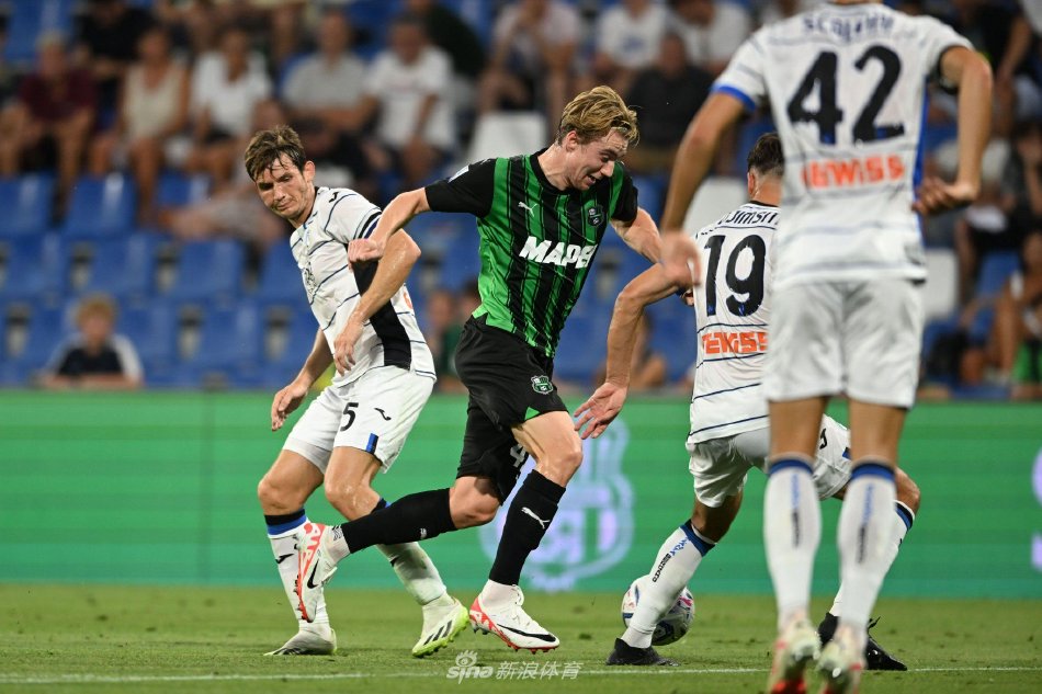 比赛中的成 比赛中的成