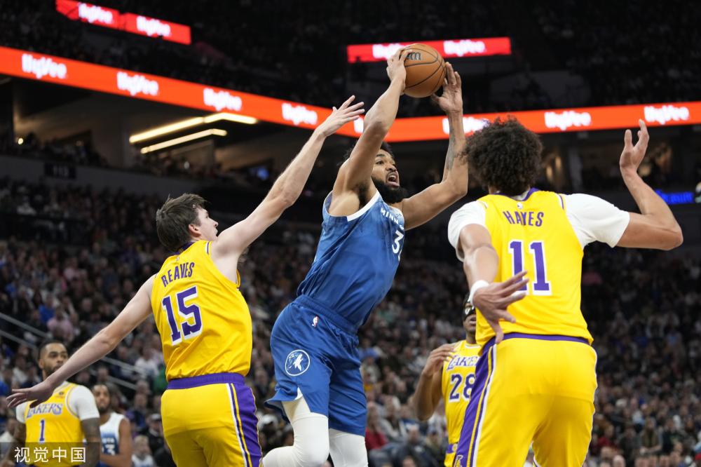 的冲击力来 的冲击力来